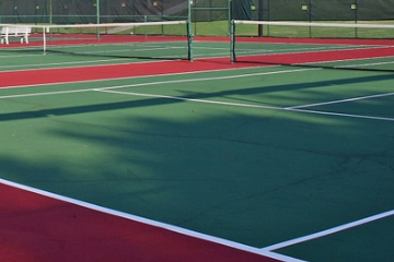 上牧町民テニスコートの画像
